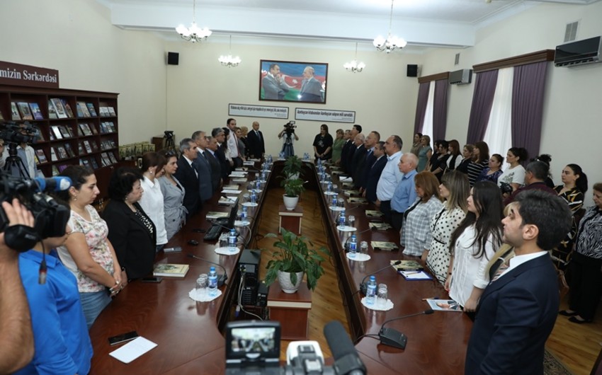 “Vətən müharibəsi tarixi. Şəxsiyyət faktoru” kitabının ispan dilində nəşrinin təqdimatı keçirilib - FOTOLAR