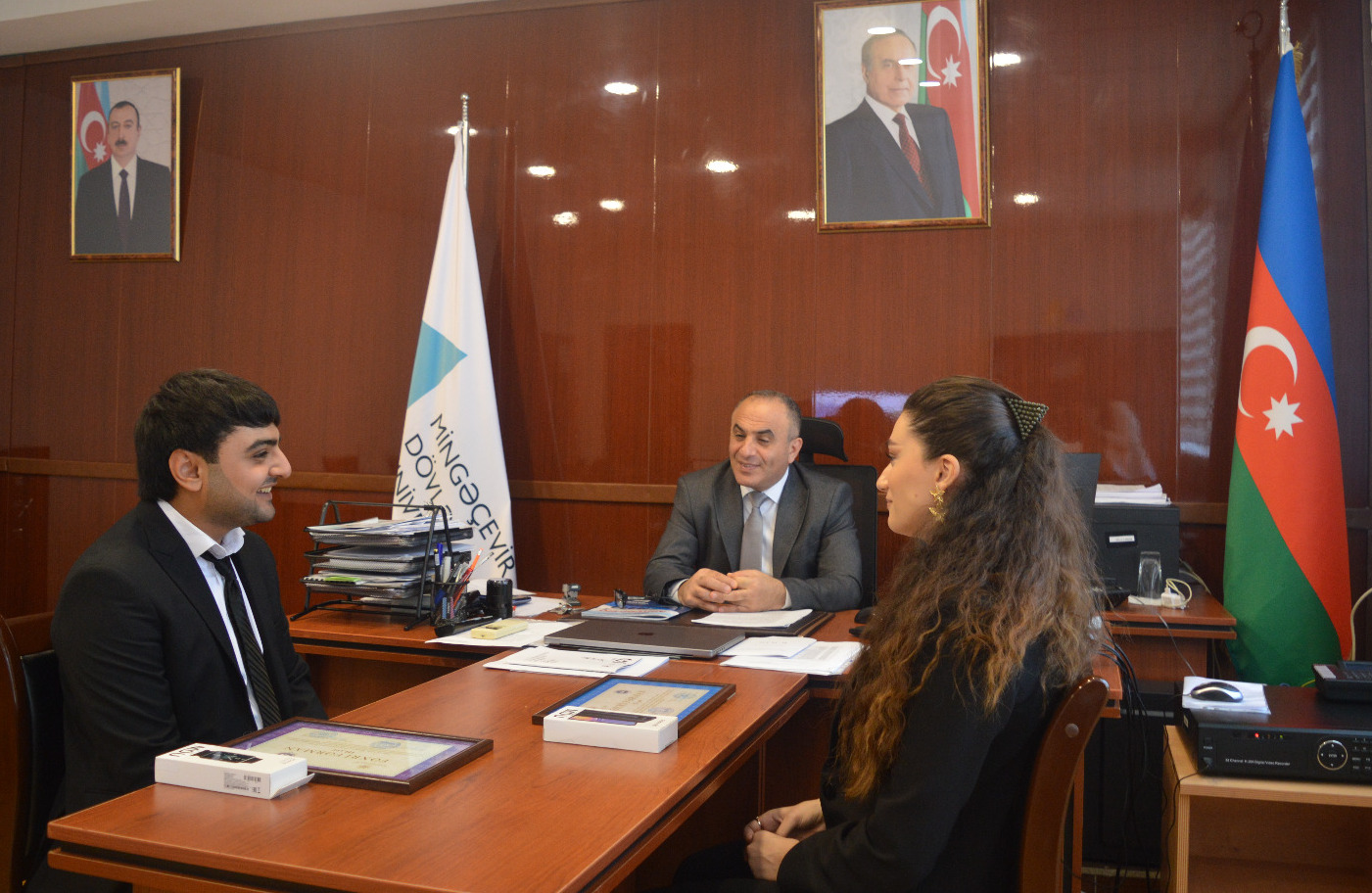 MDU-da festivalında uğur qazanan tələbələrlə görüş - FOTO