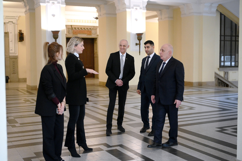 LDU nümayəndə heyəti Macarıstanın Debrecen Universitetində olub - FOTO