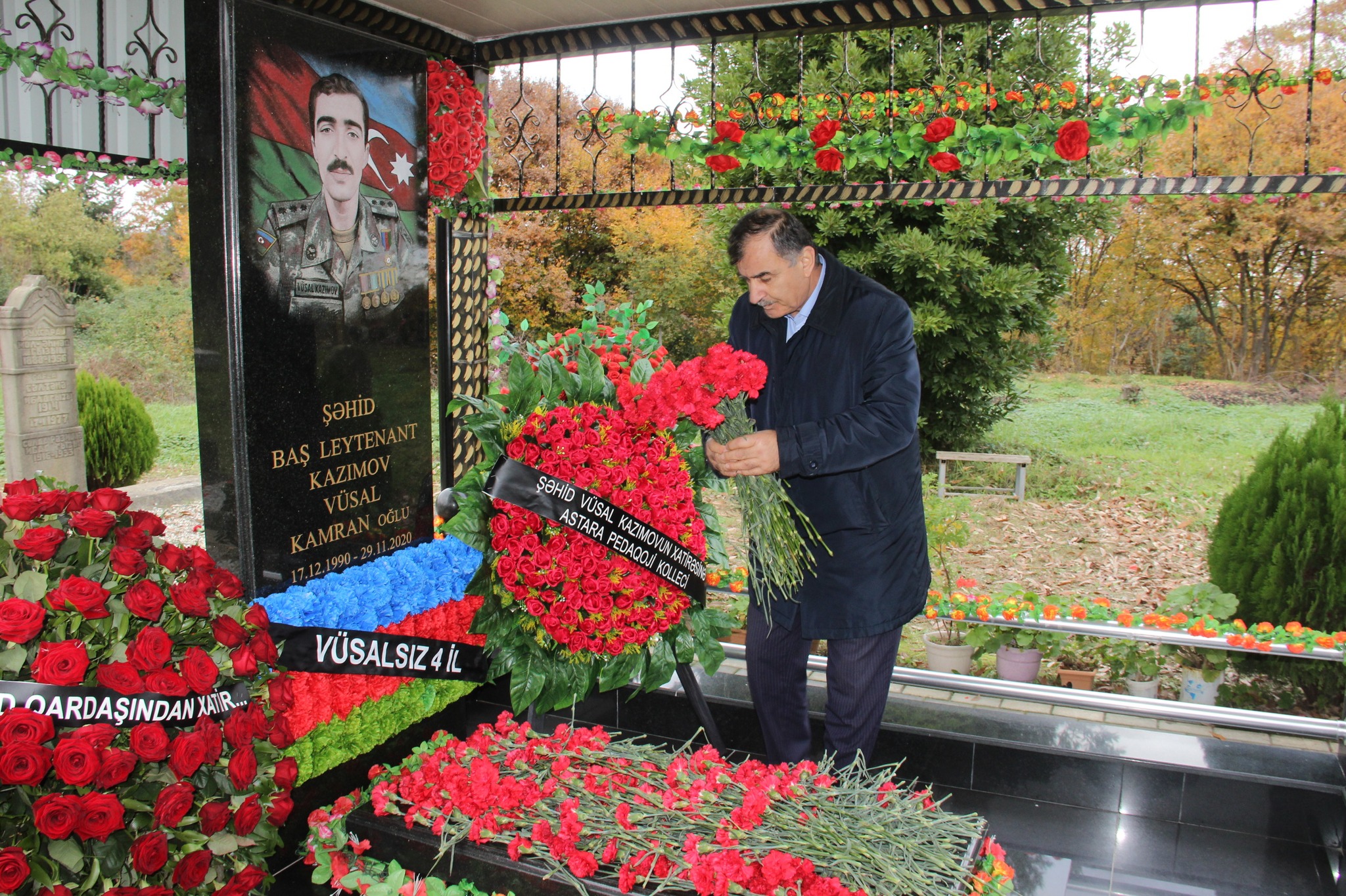Sən həmişə mənimləsən…Şəhid baş leytenant Vüsal Kazımovun doğum gününə elegiya…