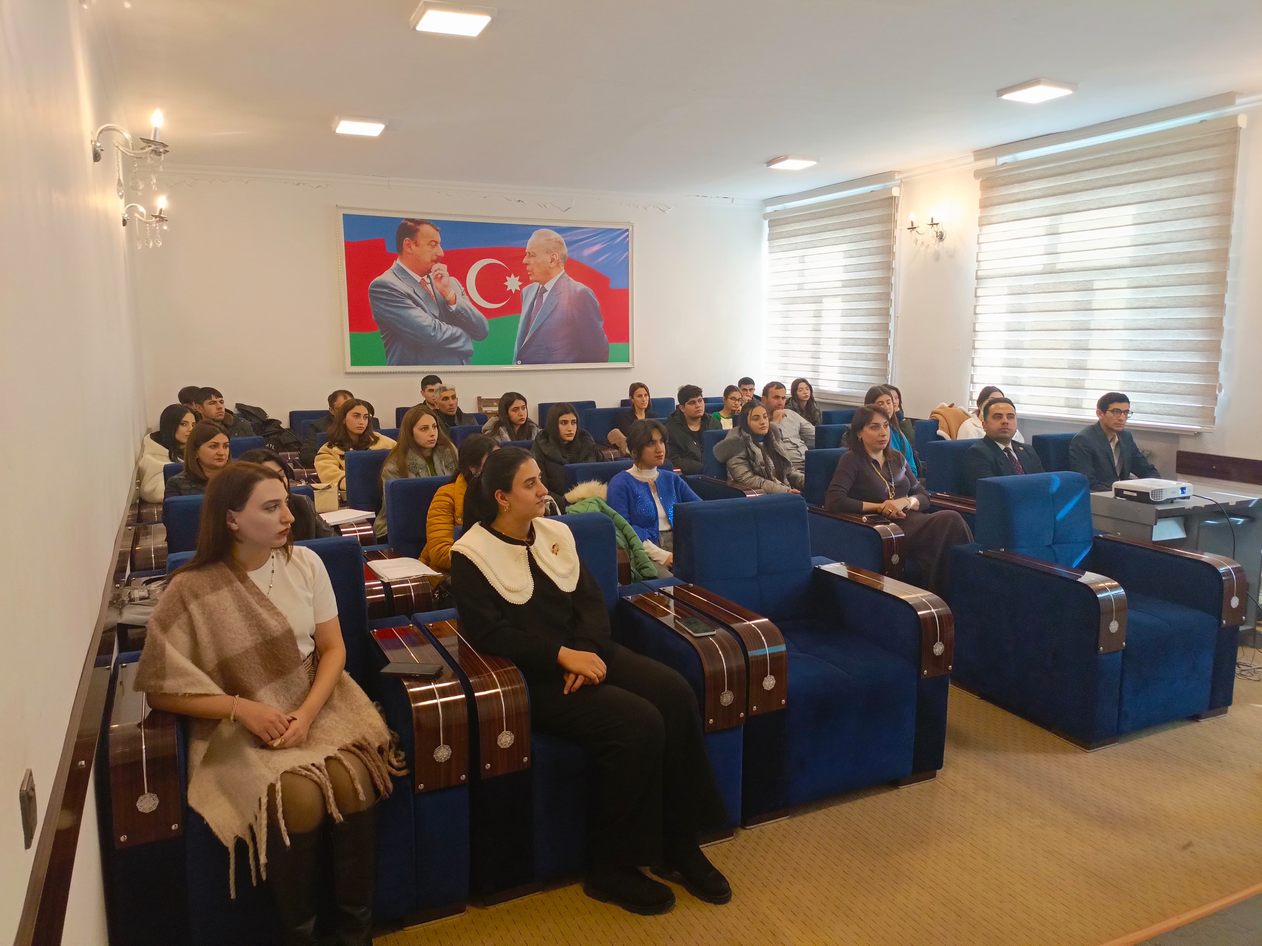 MDU və Təcrübə və karyera inkişafı mərkəzinin təşkilatçılığı seminar keçirilib - FOTO