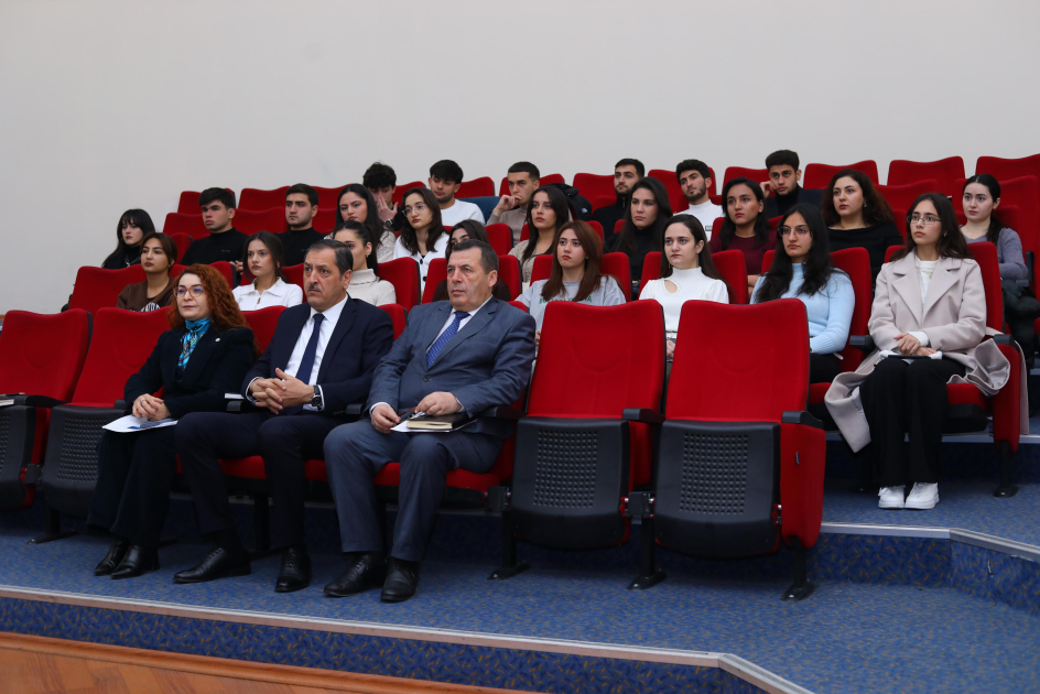NDU-da tələbə mobilliyi – tələbələr yerli və xarici universitetlərdə təhsillərini davam etdirə biləcəklər - FOTO