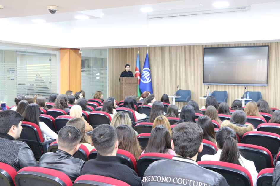 Azərbaycan Universitetində tələbələrin istehsalat, elmi-pedaqoji və elmi-tədqiqat təcrübəsi başlayıb