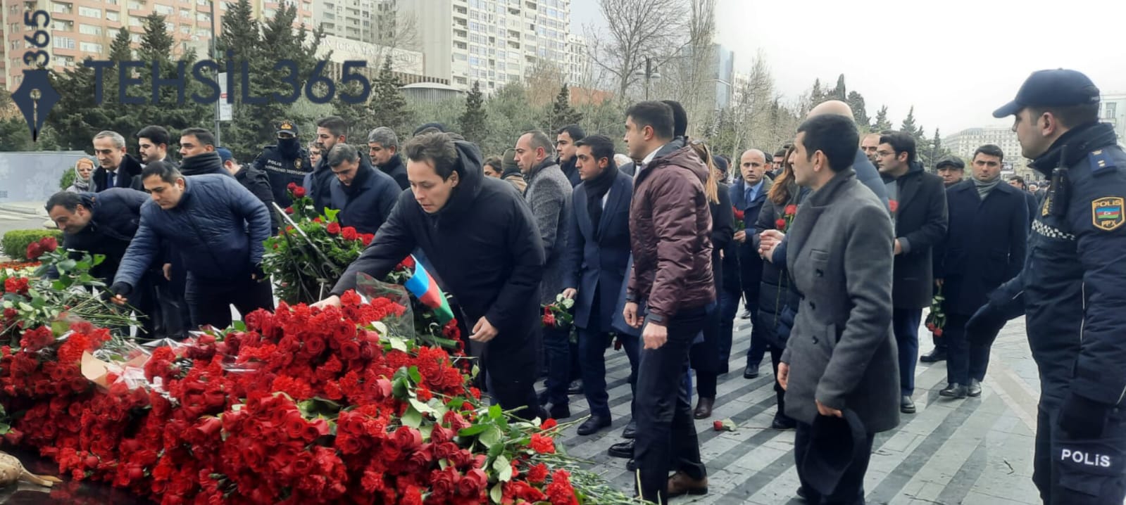 "Ana harayı" abidəsində Xocalı soyqırımı qurbanlarının xatirəsi anılıb - FOTO+VİDEO