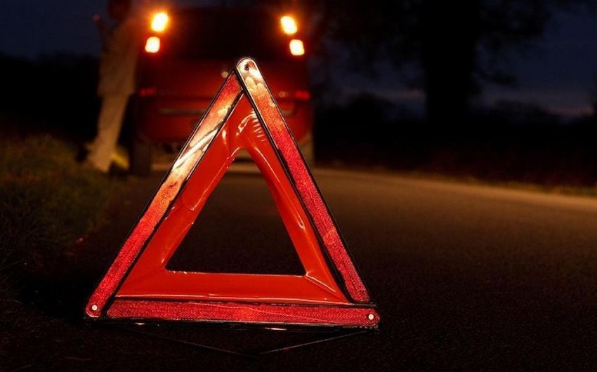 Şamaxıda məktəbliləri daşıyan avtobus aşdı - Yaralılar var