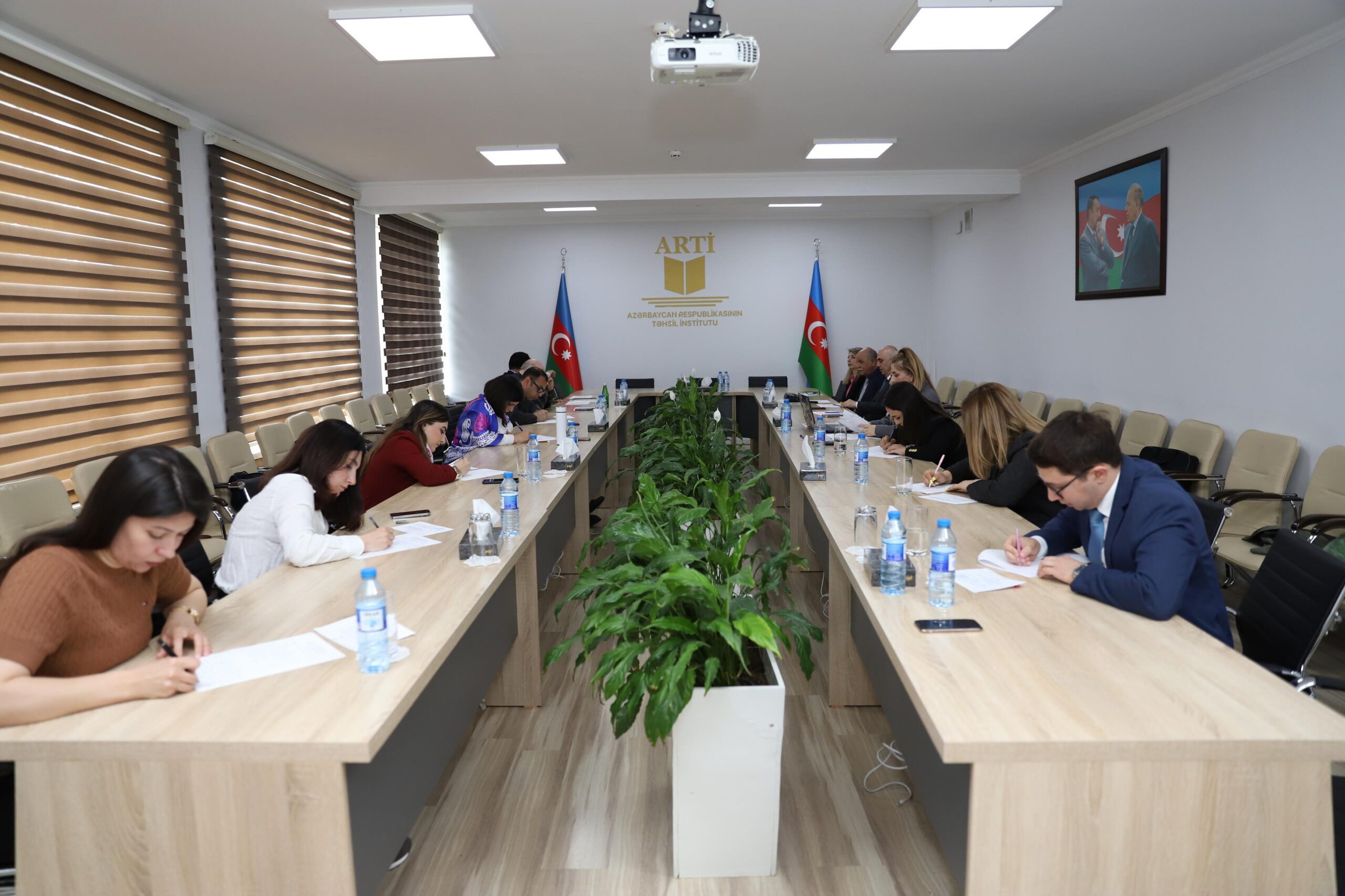 Doktorant və dissertantlar üçün yaz sessiyası təşkil olunub - FOTO
