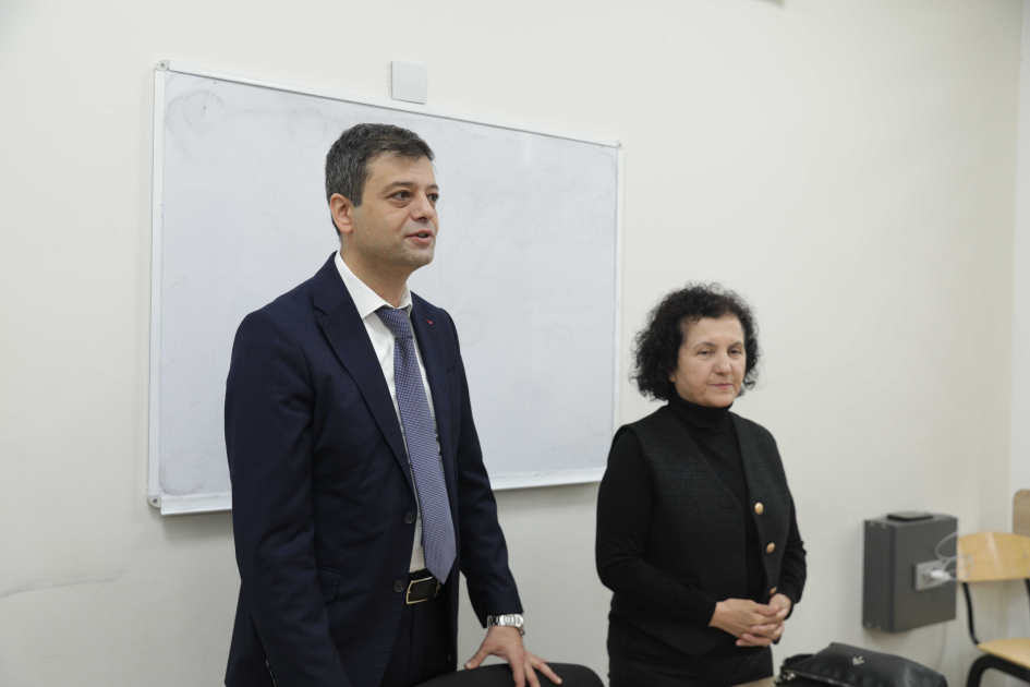 Üsküdar Universitetinin rektoru BDU-nun Jurnalistika fakültəsində olub - FOTO
