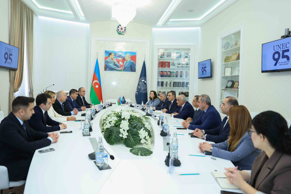 UNEC ilə Baş Prokurorluğun Elm-Tədris Mərkəzi arasında əməkdaşlıq haqqında memorandum imzalanıb - FOTO