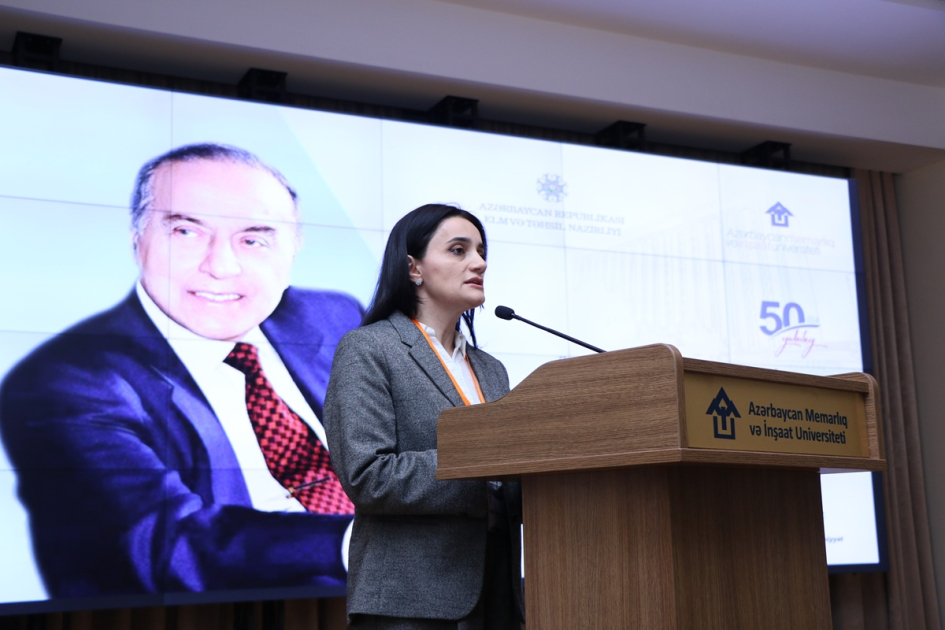 Tələbə və magistrantların 47-ci ənənəvi elmi konfransı keçirilir - FOTO