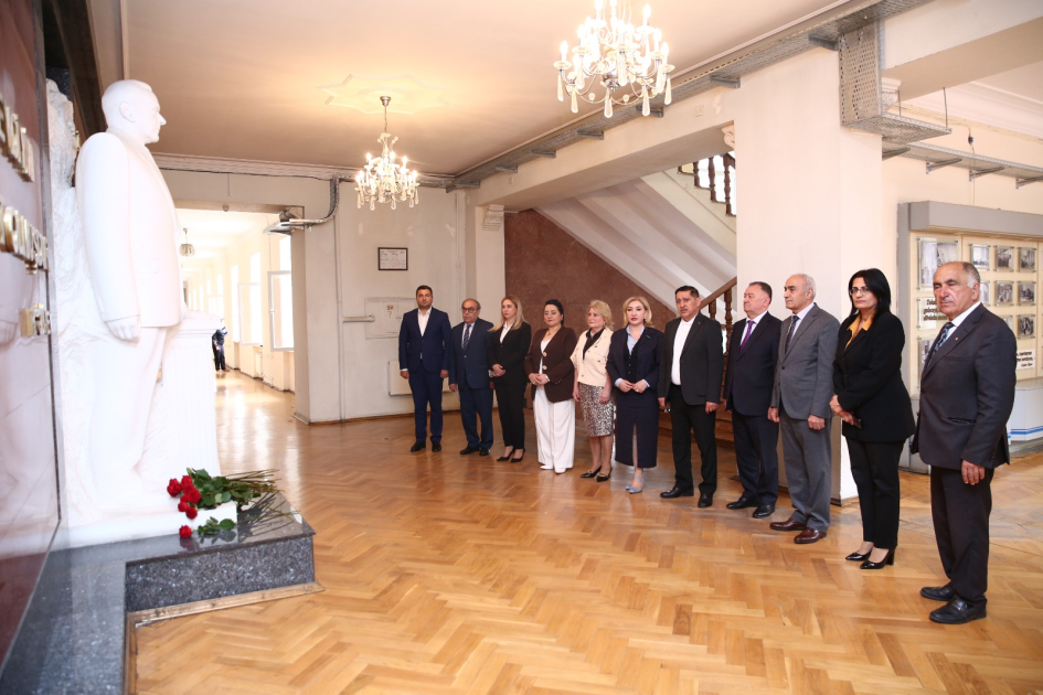 ADPU-da tədbir: “Müasir Azərbaycanın memarı Ulu Öndər Heydər Əliyev yaddaşlarda” - FOTO