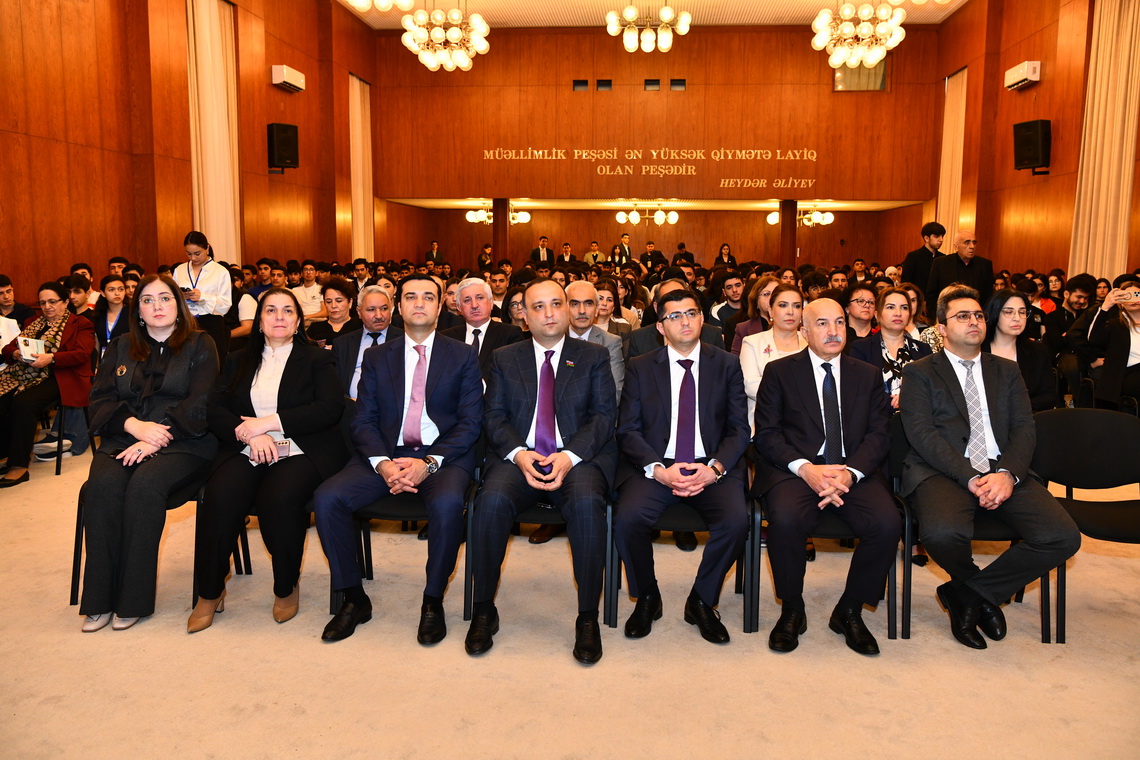 ADNSU-da “Heydər Əliyev və Azərbaycanın Suverenlik Yolu” mövzusunda tədbir - FOTO