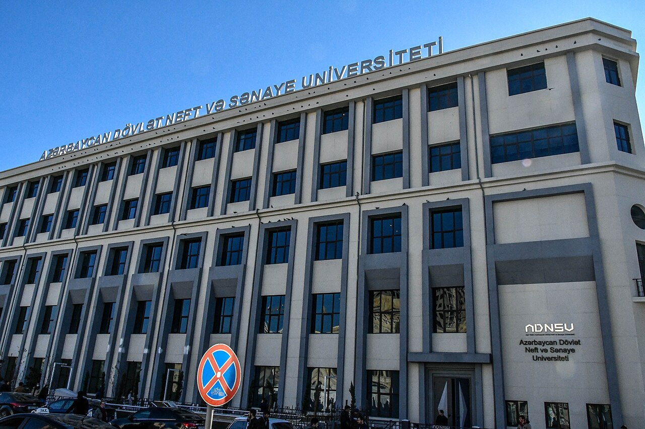 ADNSU-da Memorial otağın açılışı olub 
