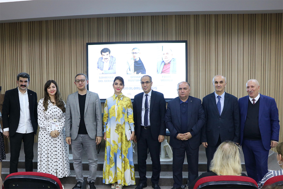 Azərbaycan Universitetində tanınmış qələm sahibləri ilə görüş - FOTO