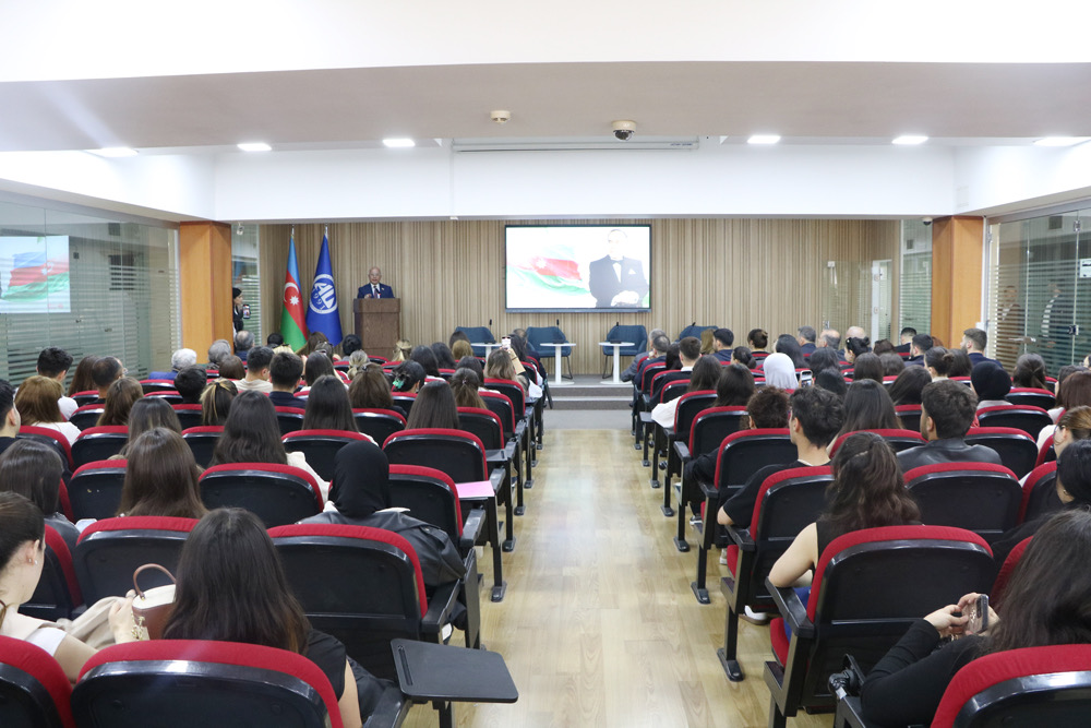 Azərbaycan Universitetində Heydər Əliyevin 102-ci ildönümü qeyd edildi