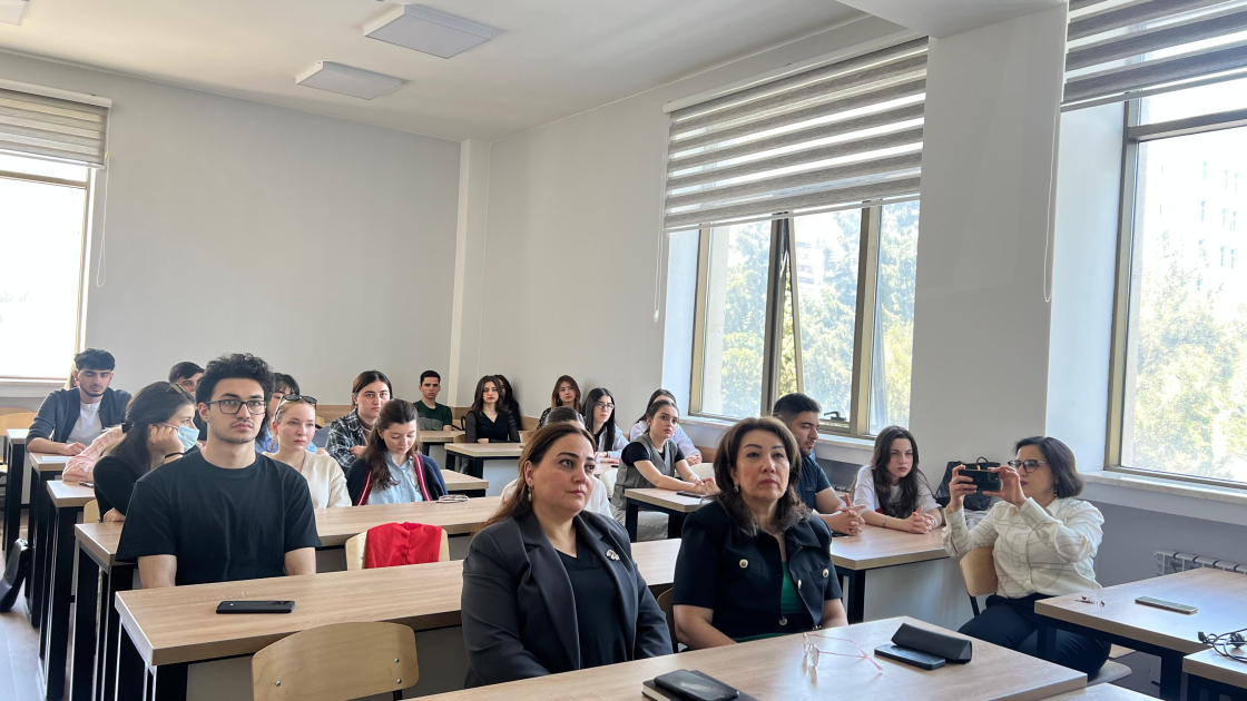 BDU-da Yassı Universitetinin Azərbaycan Multikulturalizm Mərkəzinin rəhbəri ilə onlayn görüş olub - FOTO