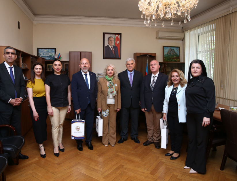 Unudulmaqda olan türk sənət növləri yenidən gündəmə gəlir - ADPU-da seminar