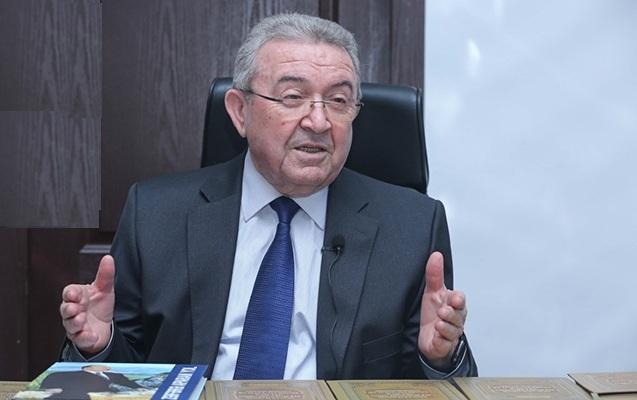 Professorların aldığı maaşla heç kim ailə dolandıra bilməz 