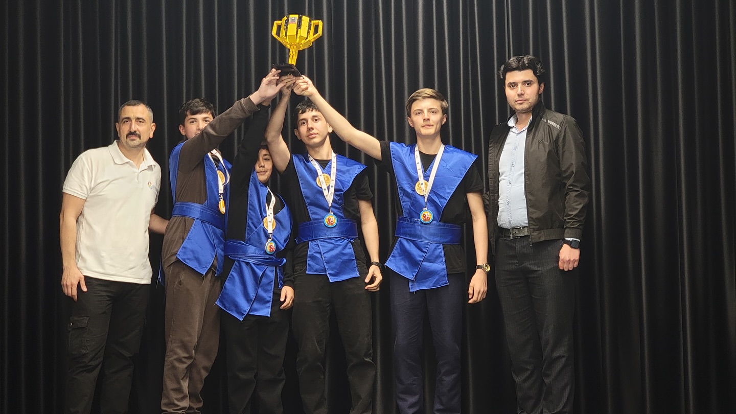 "FIRST LEGO League Challenge" yarışının qalibləri mükafatlandırılıb - FOTO