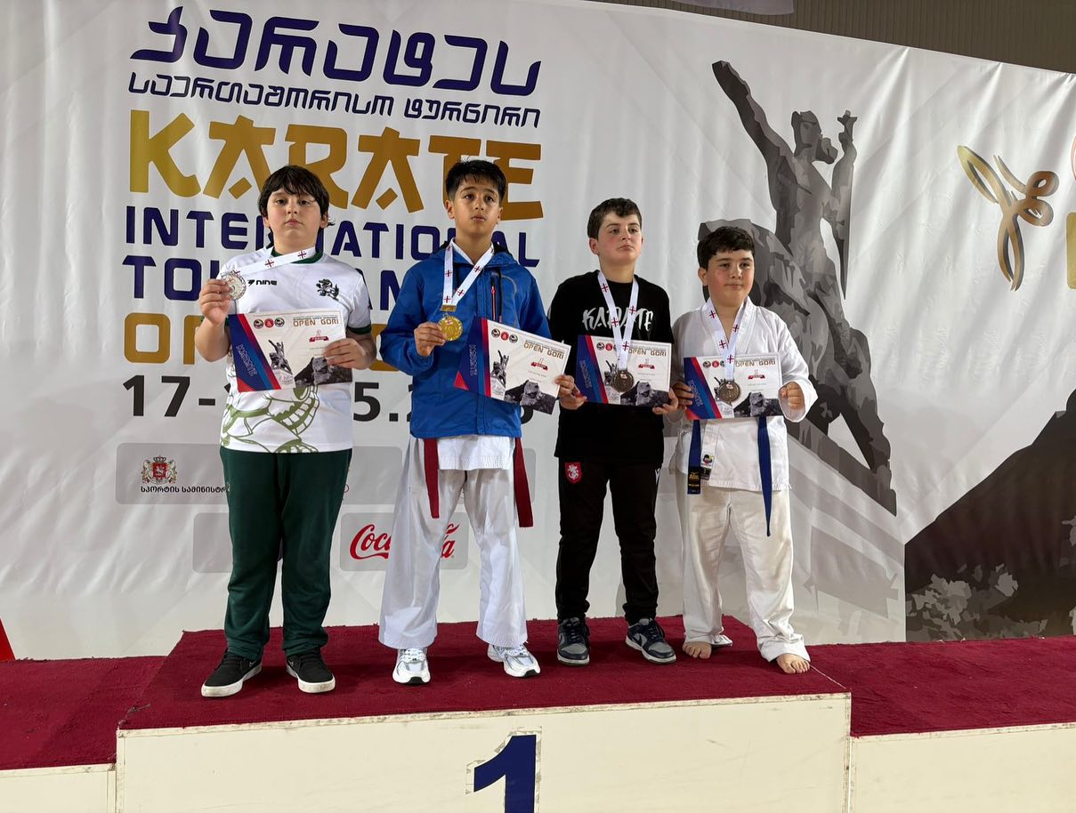 İdmançılarımız beynəlxalq yarışdan 14 medalla qayıtdılar - FOTO