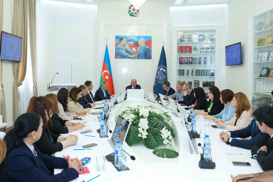 UNEC-də magistratura təhsili üzrə yeni hədəflər müəyyən olunub - FOTO