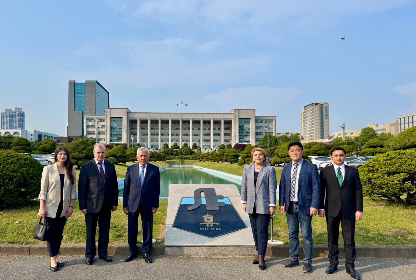 Koreyada BMU və İNHA Universitetinin rektorları arasında görüş keçirilib - FOTO