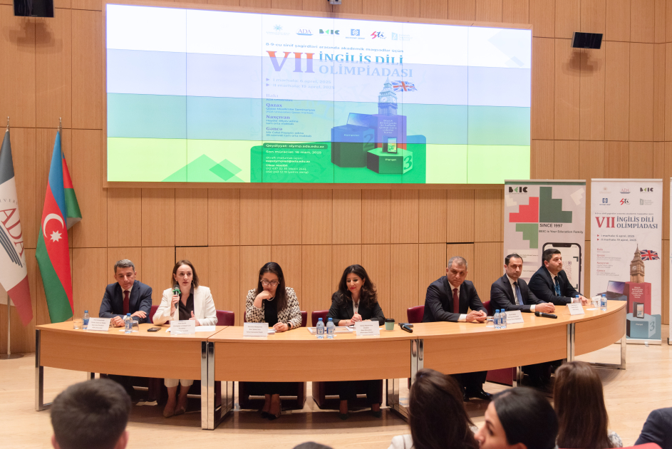 ADA Universitetində VII İngilis Dili Olimpiadasının qalibləri mükafatlandırılıb - FOTO