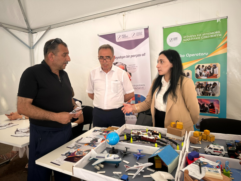 Peşə Təhsil Mərkəzində keçmiş məcburi köçkünlər üçün qısamüddətli təlimlərin təşviqi ilə bağlı tədbir keçirilib - FOTO