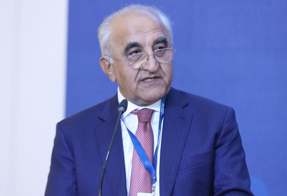 Rektor: Ötən il “Scopus” bazasında UNEC əməkdaşlarının məqalələrinə 6 mindən çox istinad olub