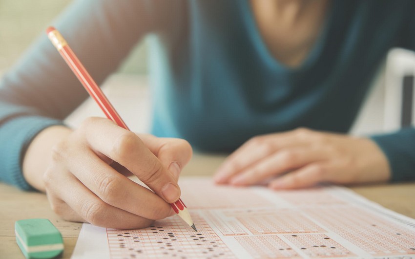 Dövlət qulluğuna qəbul üzrə test imtahanı keçirilir - YENİLƏNİB