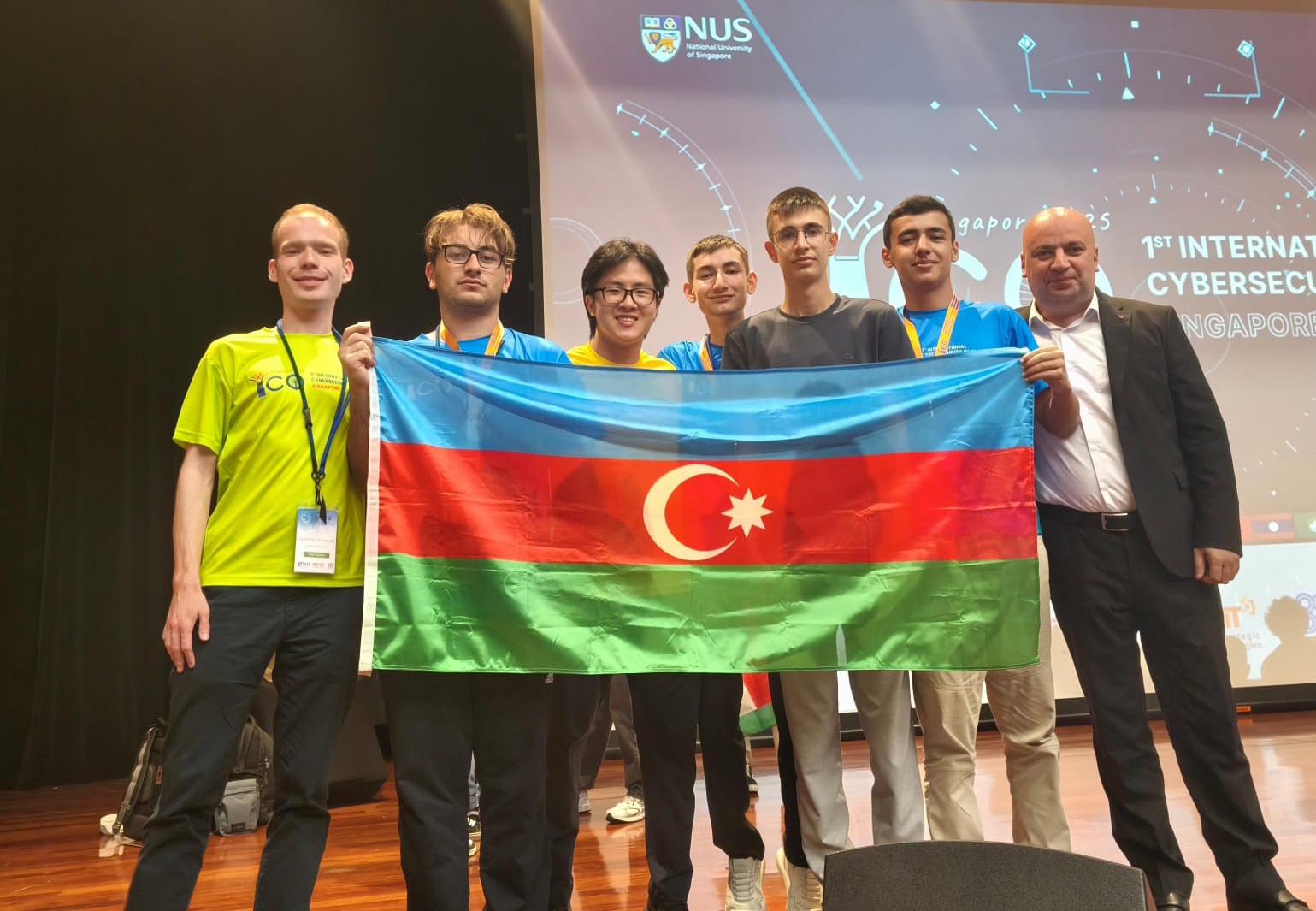 Beynəlxalq Kibertəhlükəsizlik Olimpiadasında Azərbaycanı təmsil edən məktəblilərimiz yüksək nəticələr əldə ediblər -FOTO 