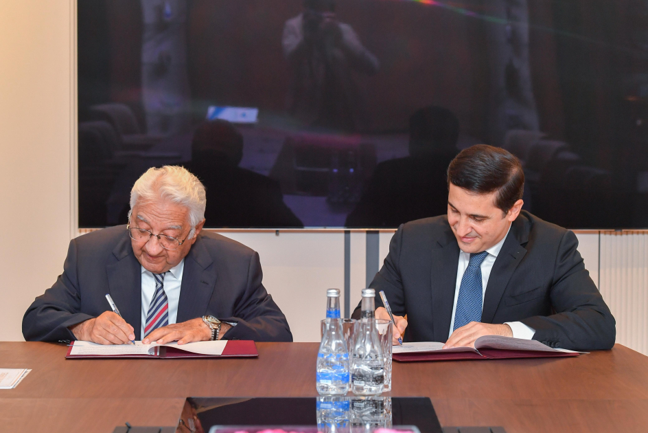 Milli Aviasiya Akademiyası ilə Ədliyyə Nazirliyi arasında Memorandum imzalanıb - FOTO