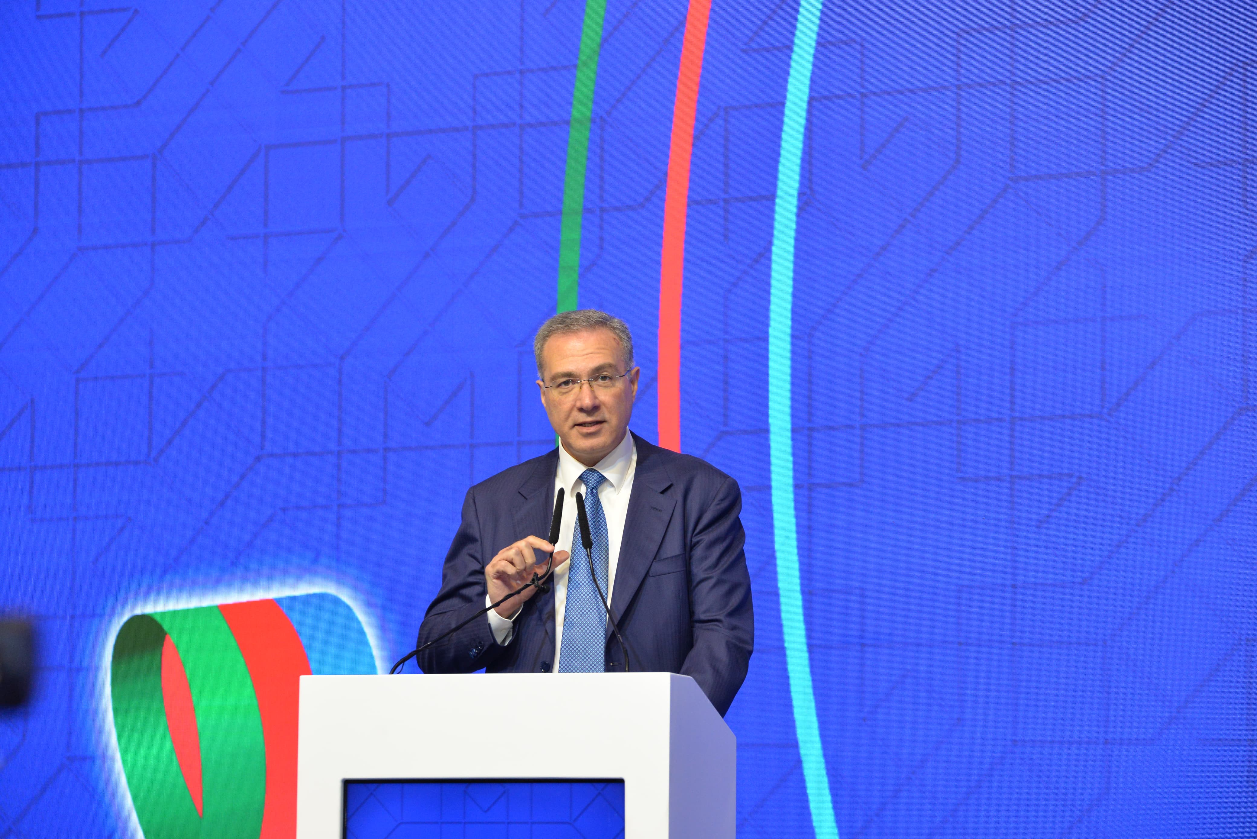 Prezidentin köməkçisi: Gənclər dəyişən dünyaya uyğunlaşmağa hazır olmalıdırlar