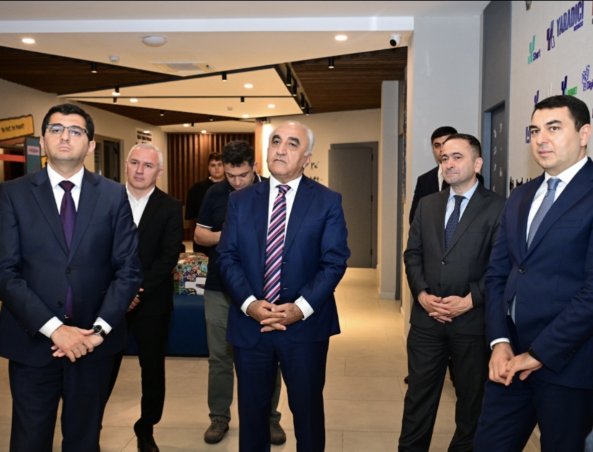 Təhsil və sənaye əməkdaşlığı yaradıcı sahələr üzrə müzakirə olunub