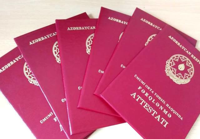Attestatda “əla”, imtahanda isə 40-dan az bal: Minlərlə abituriyent