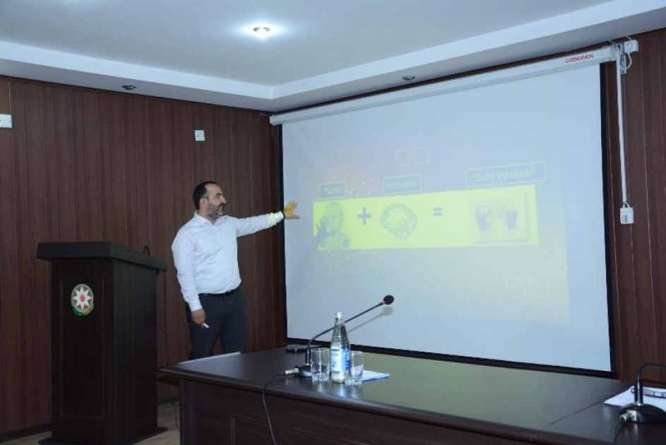 AzMİU-da “Süni intellekt elmi tədqiqatlarda” mövzusunda elmi seminar keçirilib -FOTO 