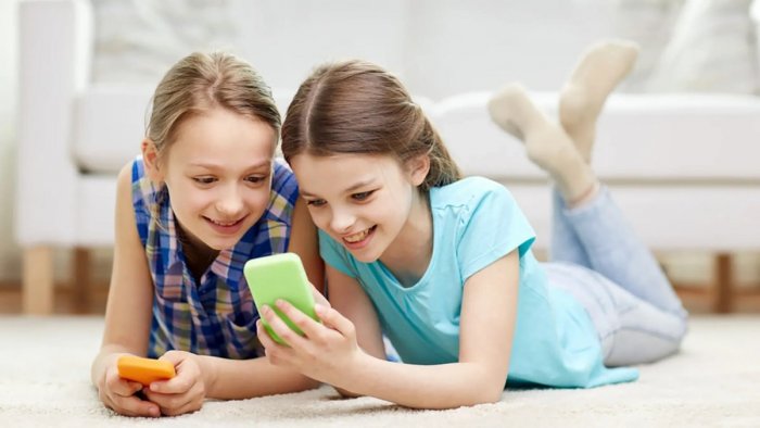 Telefon və planşetlər uşaqlarda qavrama zəifliyi yaradır