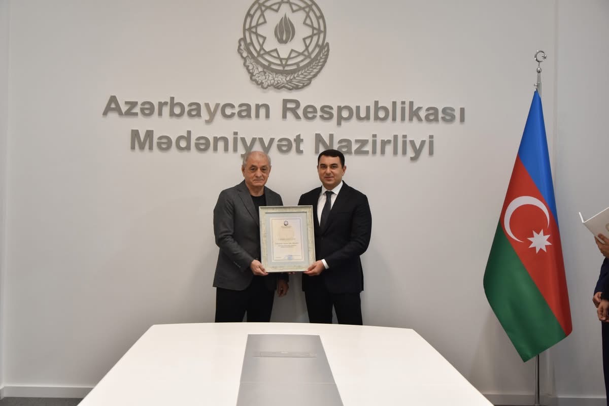 Xalq artisti Fəxrəddin Manafov 70 yaşını Mədəniyyət Nazirliyində qeyd etdi