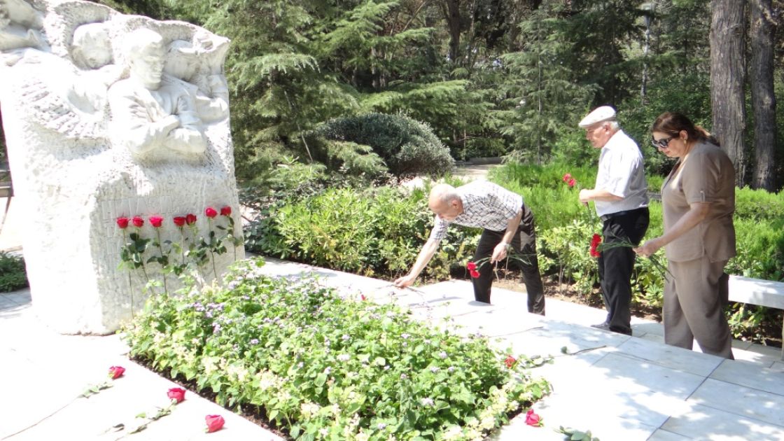 Niyazi Tağızadənin vəfatından 41 il ötür
