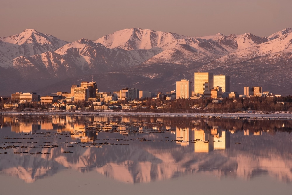 Alaska qanunvericiləri təhsilə ayrılan vəsaitin veto edilməsini ləğv etdilər
