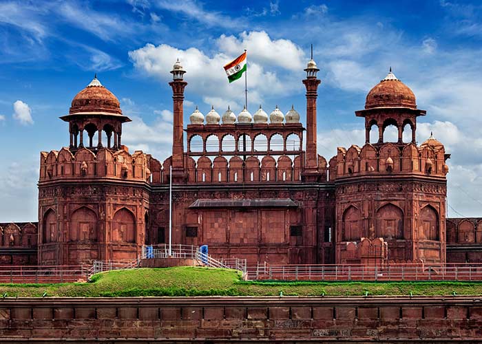 Delhi Hökumətindən xüsusi məktəblərə nəzarət addımı: Yeni qanun layihəsi ilə özbaşınalıq bitəcək