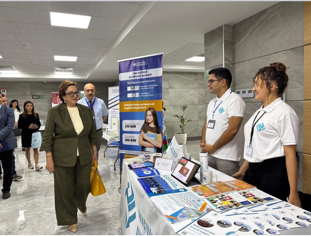 NDU Bakıdakı ali təhsil sərgisində uğurla təmsil olunub