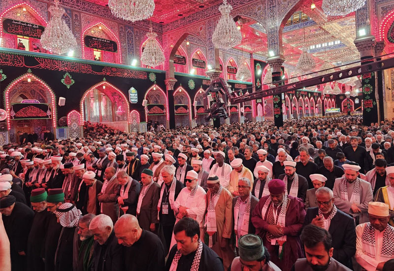 Kərbəlada sünni və şiə müsəlmanlar birgə vəhdət namazı qıldılar