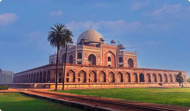 Delhi məktəblərində təhsil haqqı artımına sərt nəzarət planlaşdırılır