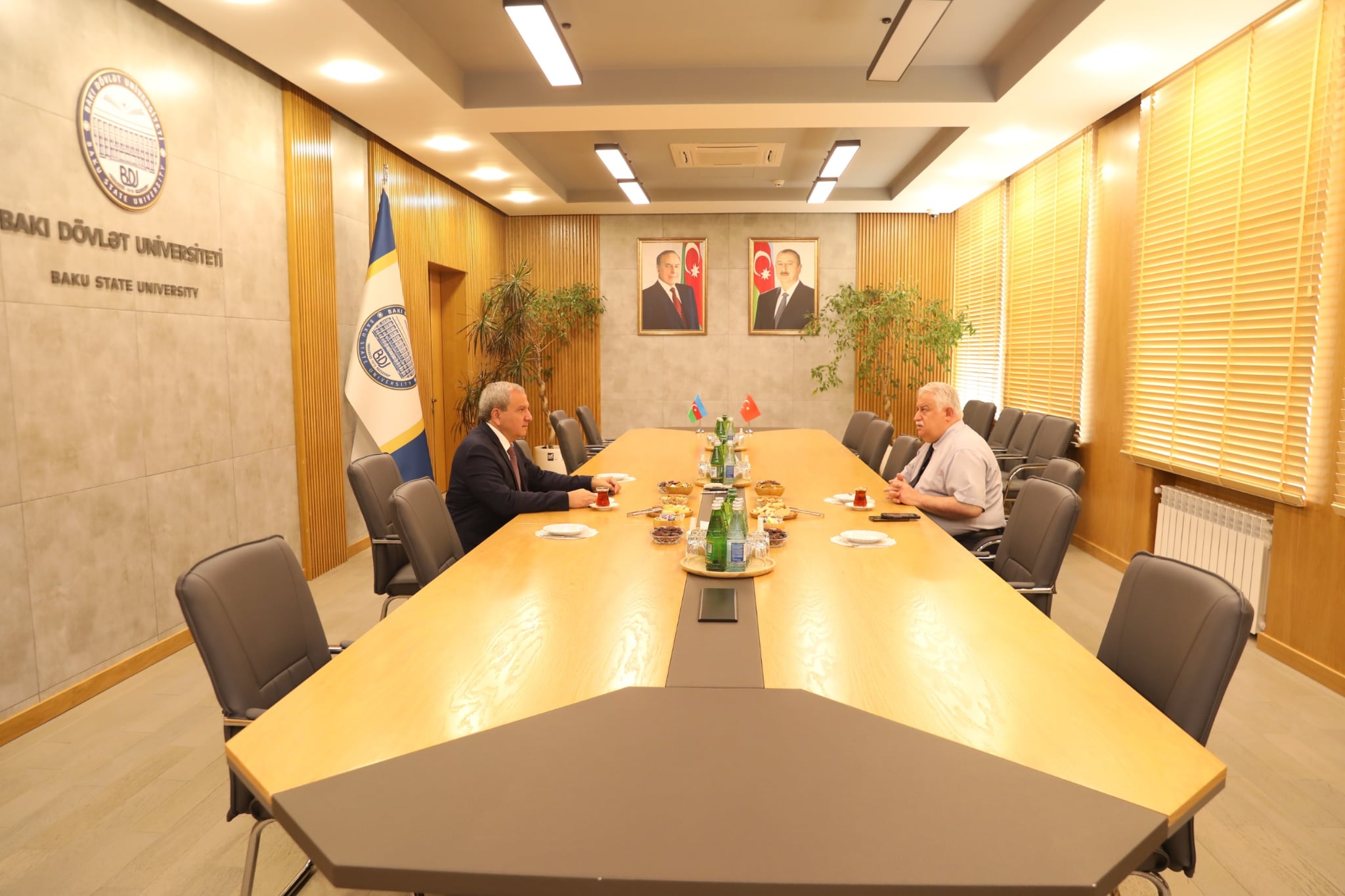 President of the Turkish Academy of Sciences visits Baku State University