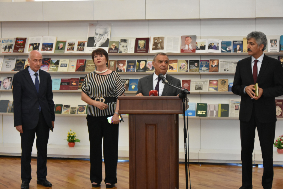 An event dedicated to Bakhtiyar Vahabzadeh’s 100th anniversary was held at the National Library