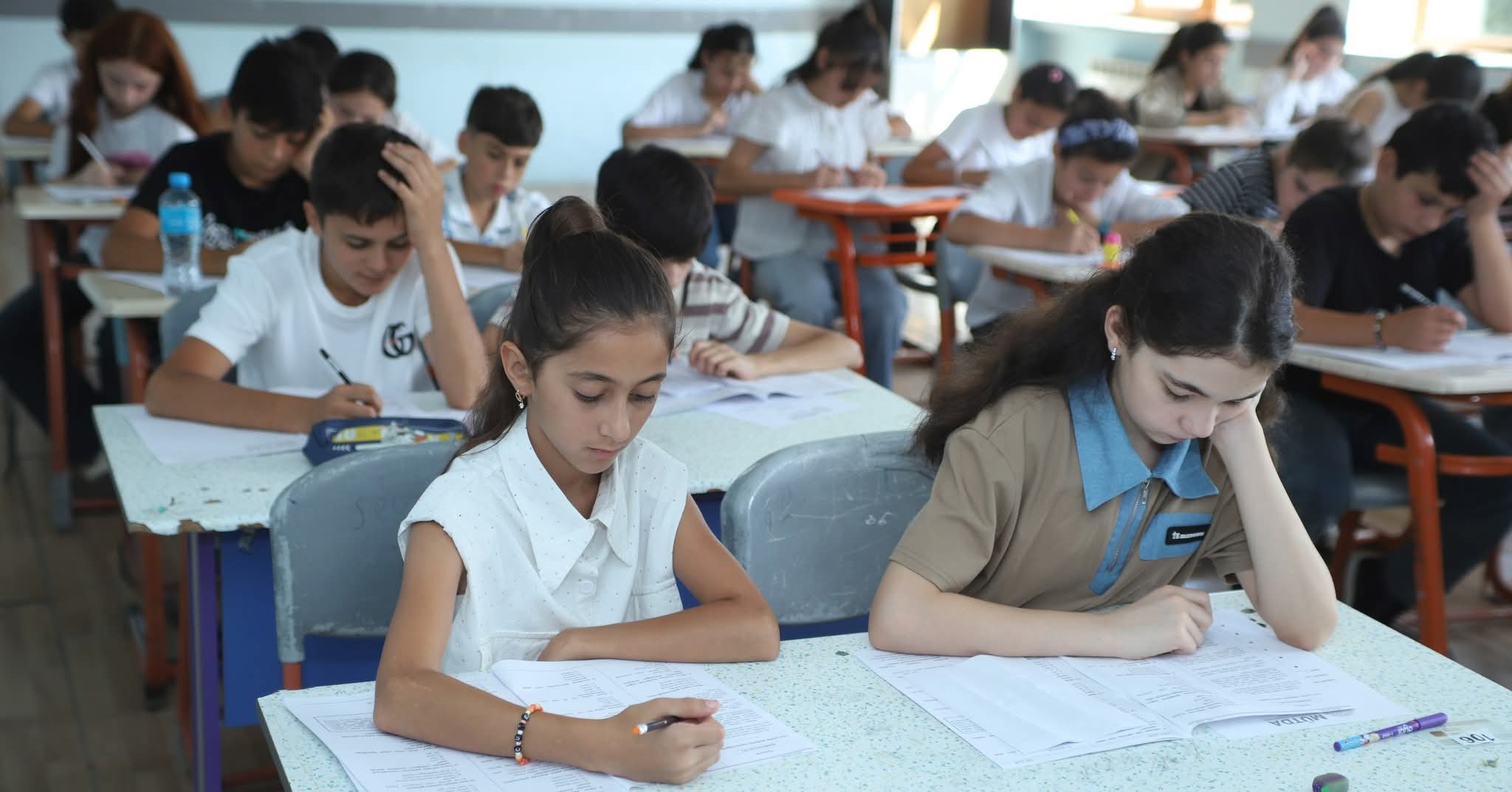 Quba şəhəri Mehrab Niftəliyev adına texniki fənlər təmayüllü liseyin VII sinfinə qəbul imtahanı keçirilib