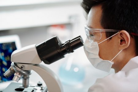 Biotexnologiya və gen mühəndisliyi sahəsində xarici universitetlərin rolu