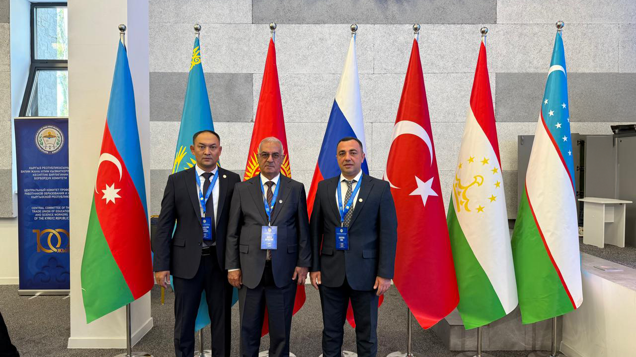 Elm və Təhsil İşçiləri Həmkarlar İttifaqının nümayəndə heyəti Qırğızıstanda keçirilən forumda iştirak edir
