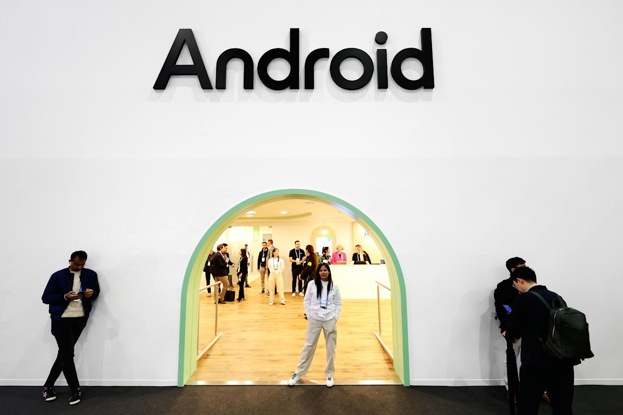 Google təsdiqlənməmiş Android tətbiqlərinin kənardan yüklənməsini məhdudlaşdıracaq