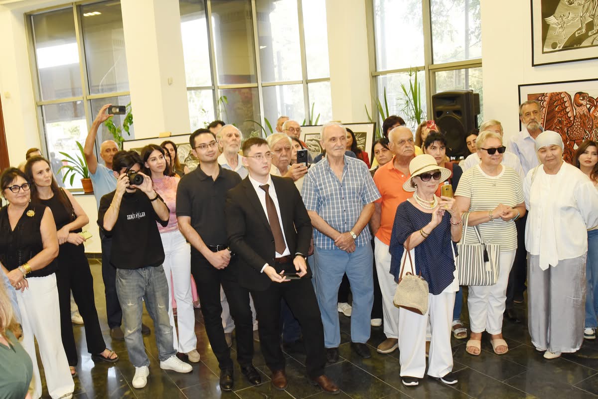 Batuxan Baymen’s graphic artworks are being exhibited in Baku